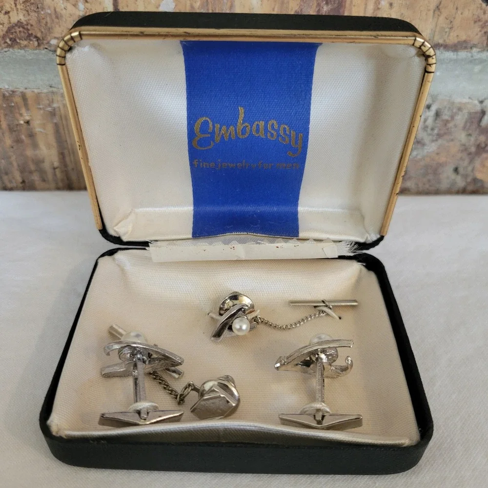Embassy Vintage Mens Silver Tone Faux Pearl Cufflinks and Tie Tack Set MCM Boxed